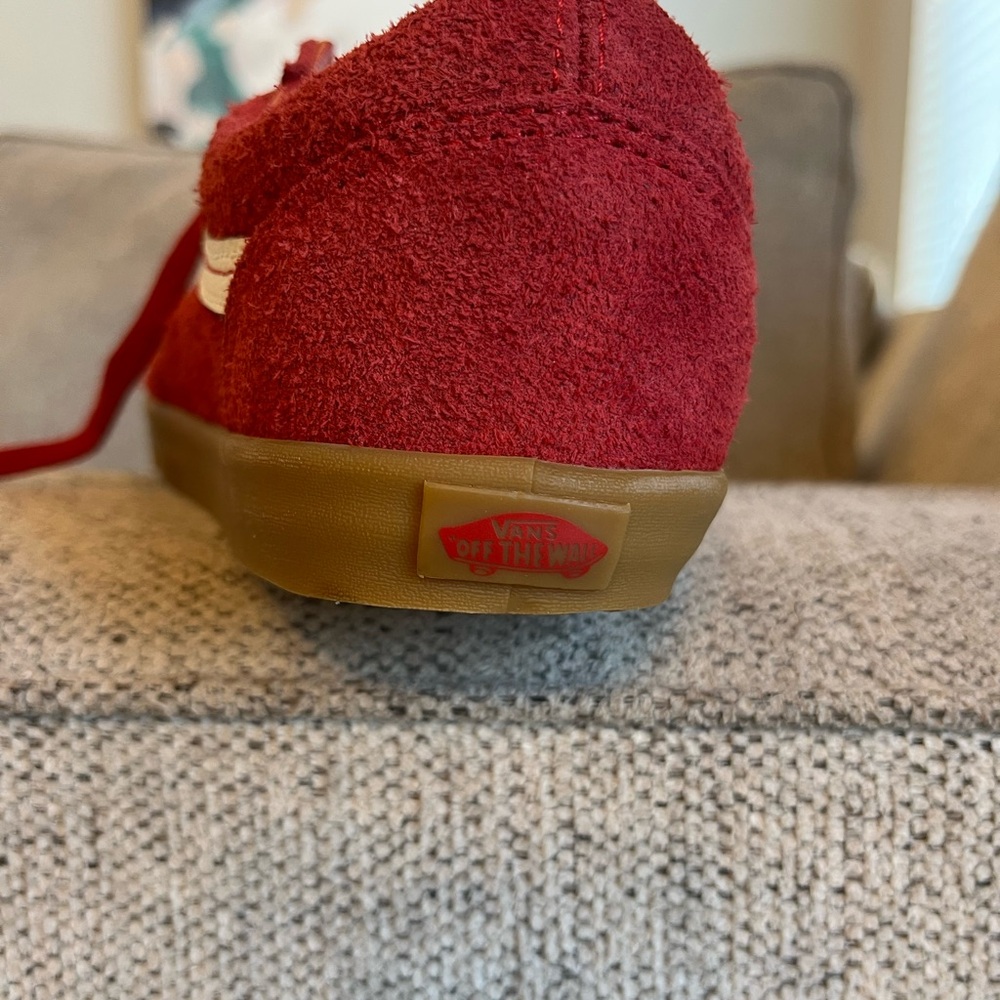 Vans Old Skool Red Suede Gum Sole Skate Shoes Mens 9 Classic Low Top New NWOT - Picture 6 of 10